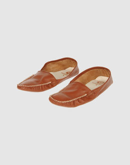 LA PORTEGNA - CALZATURE - Pantofole - su YOOX.COM
