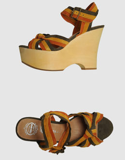 JEFFREY CAMPBELL - CALZATURE - Zeppe - su YOOX.COM