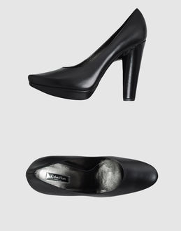 CALVIN KLEIN COLLECTION - CALZATURE - Decolletes con plateau - su YOOX.COM