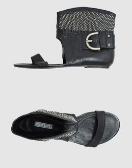 VIC MATIE' - CALZATURE - Sandali - su YOOX.COM