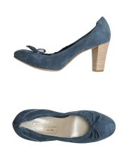 TOM HELEN - Closed-toe slip-ons 