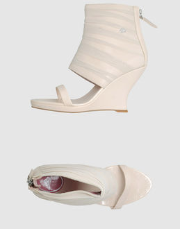 FORNARINA - CALZATURE - Zeppe - su YOOX.COM