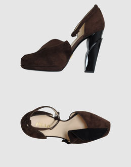 PRADA - CALZATURE - Decolletes con plateau - su YOOX.COM