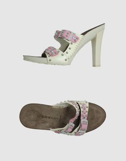 CASADEI - CALZATURE - Sandali con tacco - su YOOX.COM