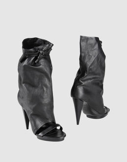 BALENCIAGA - CALZATURE - Sandali con tacco - su YOOX.COM