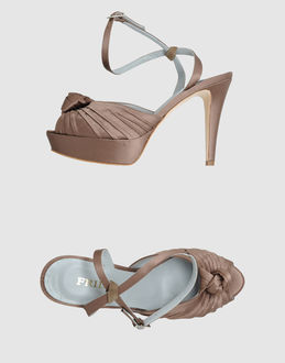 FRIDA - CALZATURE - Sandali con plateau - su YOOX.COM
