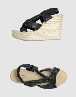 SOPHYA - CALZATURE - Zeppe - su YOOX.COM