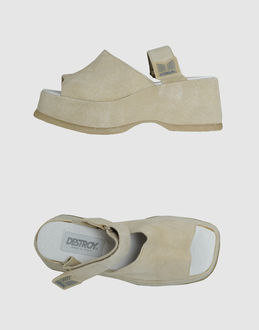DESTROY - CALZATURE - Sandali con plateau - su YOOX.COM