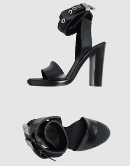 BALENCIAGA - CALZATURE - Sandali con plateau - su YOOX.COM