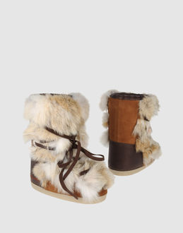 DSQUARED2 - CALZATURE - Stivali - su YOOX.COM