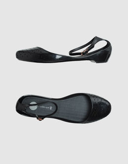 M.MELISSA JEANS + ISABELA CAPETO - CALZATURE - Ballerine - su YOOX.COM