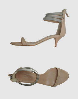 VICINI - CALZATURE - Sandali con tacco - su YOOX.COM