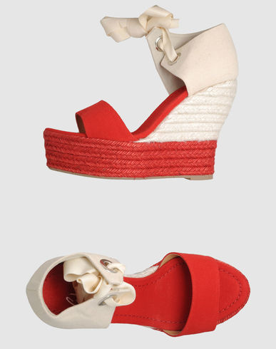 ZOOM CASTAÑER - Wedge