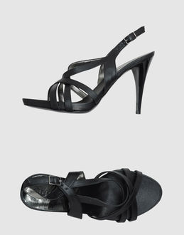 PIUMI - CALZATURE - Sandali con plateau - su YOOX.COM