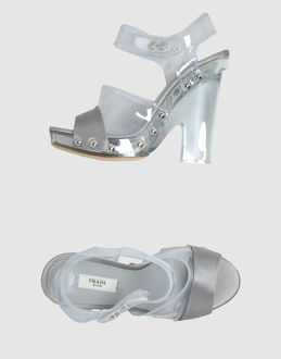 PRADA - CALZATURE - Sandali con plateau - su YOOX.COM