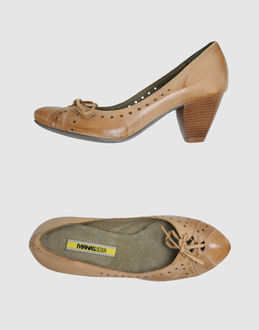 MANAS - CALZATURE - Decolletes - su YOOX.COM