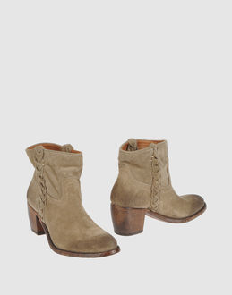 CATARINA MARTINS - CALZATURE - Stivaletti - su YOOX.COM