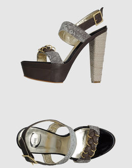 JUST CAVALLI - CALZATURE - Sandali con plateau - su YOOX.COM