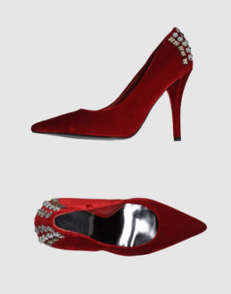 GUESS - CALZATURE - Decolletes - su YOOX.COM