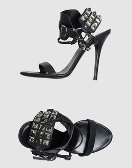 GIUSEPPE ZANOTTI DESIGN POUR BALMAIN - CALZATURE - Sandali con tacco - su YOOX.COM