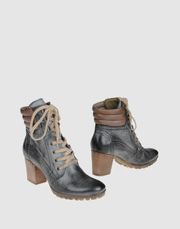 MANAS - CALZATURE - Stivaletti - su YOOX.COM
