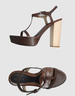 MARNI - CALZATURE - Sandali con plateau - su YOOX.COM