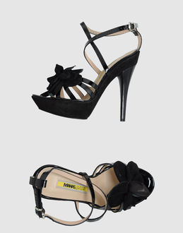 MANAS LEA FOSCATI - CALZATURE - Sandali con plateau - su YOOX.COM