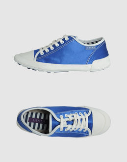 LOGAN CROSSING - CALZATURE - Sneakers - su YOOX.COM