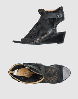 VERONIQUE BRANQUINHO - CALZATURE - Zeppe - su YOOX.COM