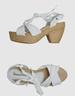 ESPADRILLES - CALZATURE - Sandali con plateau - su YOOX.COM