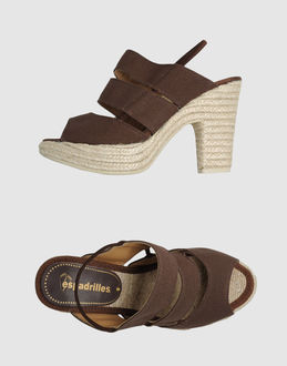 ESPADRILLES - CALZATURE - Sandali con plateau - su YOOX.COM