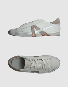 ASH - CALZATURE - Sneakers - su YOOX.COM