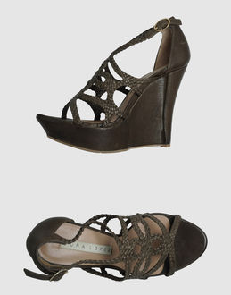 PURA LÓPEZ - CALZATURE - Zeppe - su YOOX.COM