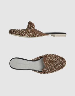 HENRY BEGUELIN - CALZATURE - Sabot - su YOOX.COM