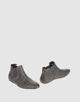 CESARE PACIOTTI - CALZATURE - Stivaletti - su YOOX.COM