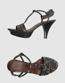 SI BY SINELA - CALZATURE - Sandali con plateau - su YOOX.COM