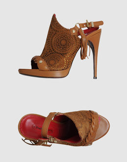 CESARE PACIOTTI - CALZATURE - Sandali con plateau - su YOOX.COM