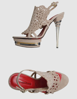 CESARE PACIOTTI - CALZATURE - Sandali con plateau - su YOOX.COM
