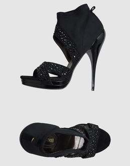 ROBERTO CAVALLI - CALZATURE - Sandali con plateau - su YOOX.COM