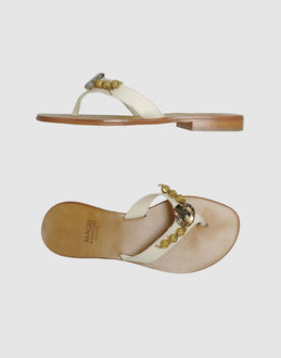MAGLI BY BRUNO MAGLI - CALZATURE - Infradito - su YOOX.COM