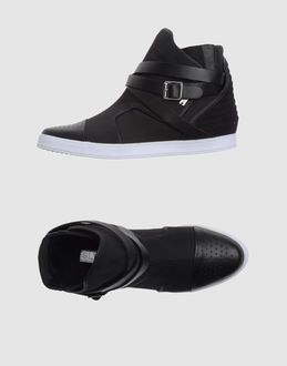 ADIDAS SLVR - CALZATURE - Stivaletti - su YOOX.COM