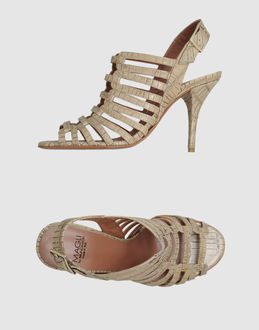 MAGLI BY BRUNO MAGLI - CALZATURE - Sandali con tacco - su YOOX.COM