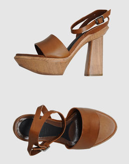 MARNI - SCHUHE - Plateausandalen - bei YOOX.COM