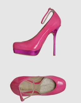 JOHN GALLIANO - CALZATURE - Decolletes con plateau - su YOOX.COM