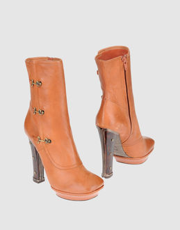 JOHN GALLIANO - CALZATURE - Stivaletti - su YOOX.COM