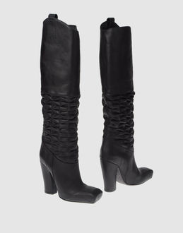 JOHN GALLIANO - CALZATURE - Stivali con tacco - su YOOX.COM