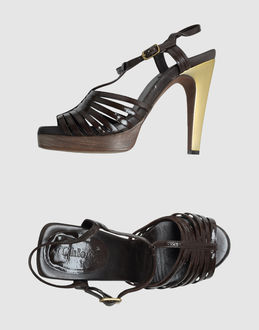 CHLOE' - CALZATURE - Sandali con plateau - su YOOX.COM
