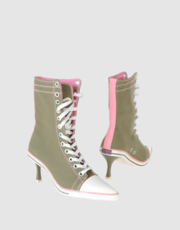STEVE MADDEN - CALZATURE - Stivali con tacco - su YOOX.COM