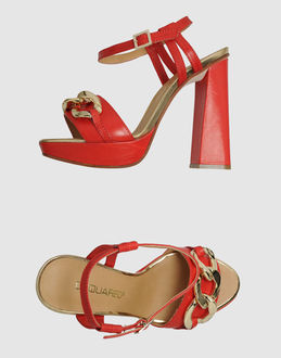 DSQUARED2 - CALZATURE - Sandali con plateau - su YOOX.COM