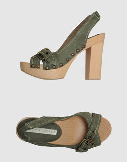 PURA LÓPEZ - CALZATURE - Sandali con plateau - su YOOX.COM